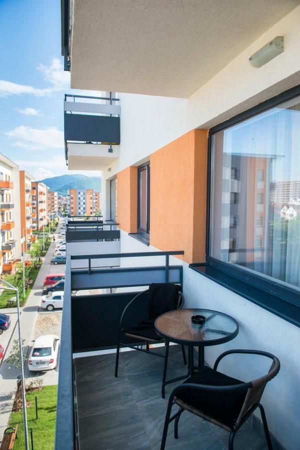 Friendly Rentals Brasov Bagian luar foto